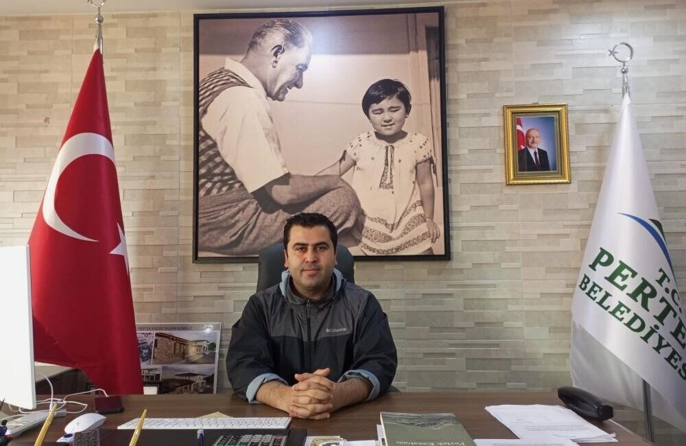 Pertek eski Belediye Başkanı Alan, ‘zimmet’ suçlaması ile tutuklandı Tekirdağ Büyükşehir Belediyesi Sosyal Hizmetler Daire Başkanı olan, önceki dönem