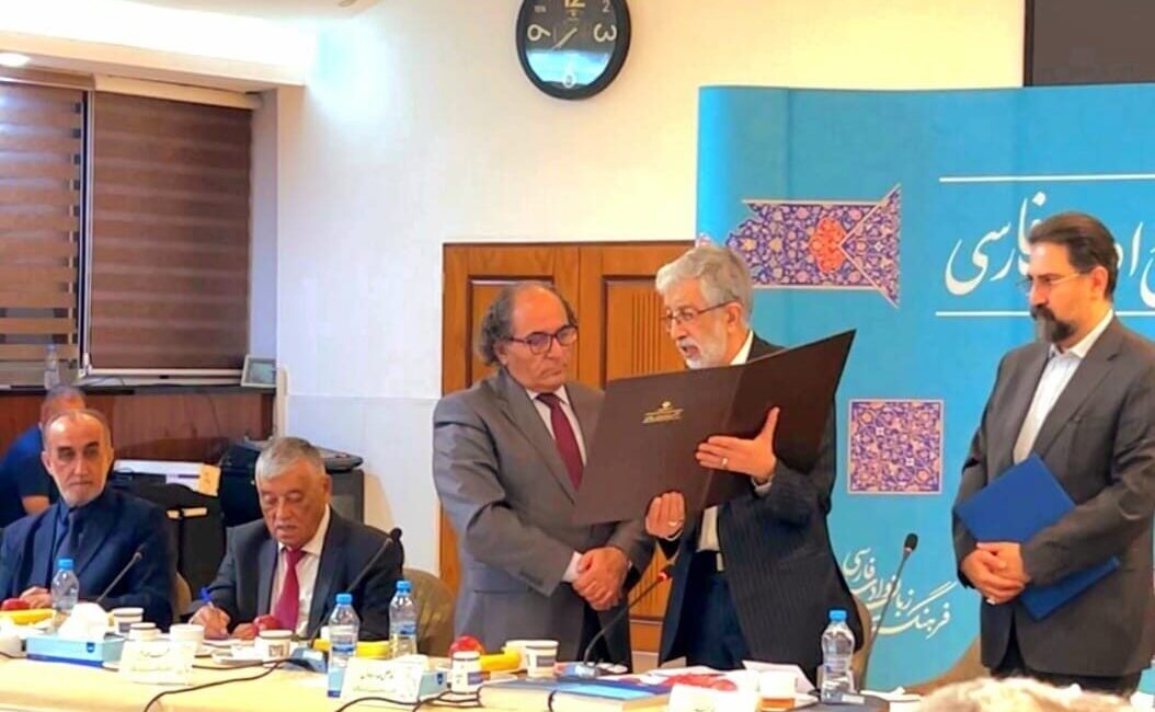 Atatürk Üniversitesi Edebiyat Fakültesi Öğretim Üyesi Prof. Dr. Nimet Yıldırım,