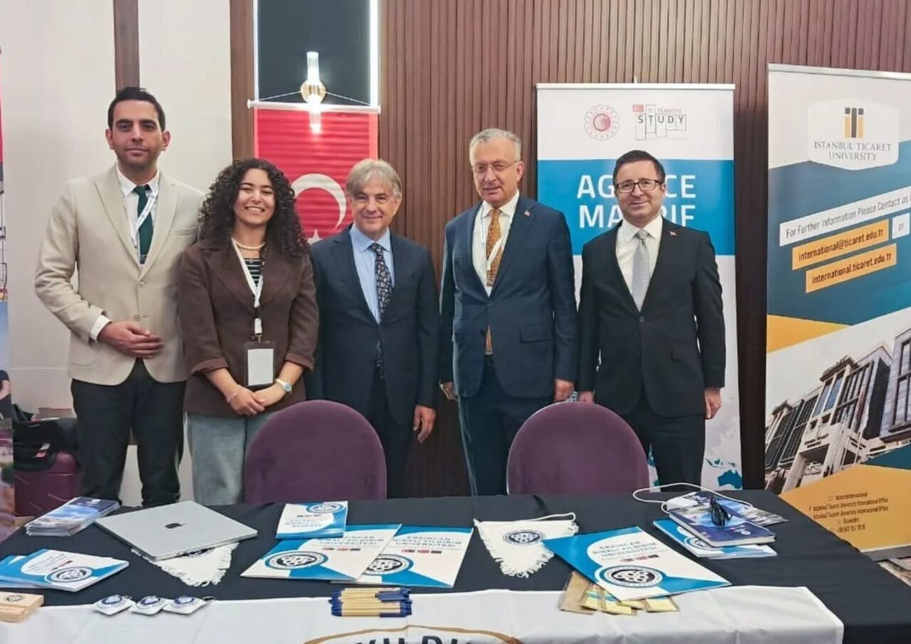 Erzincan Binali Yıldırım Üniversitesi (EBYÜ) Rektörü Prof. Dr. Akın Levent,