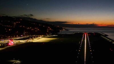 Ulaştırma ve Altyapı Bakanı Abdulkadir Uraloğlu, Rize-Artvin Havalimanı’nda zorlu hava