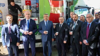 2025 yılı yaş çay kampanyası hakkında açıklama yapan Rize Valisi