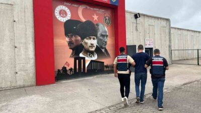Sakarya’nın Pamukova ilçesinde jandarma ekiplerince düzenlenen operasyonda, çeşitli suçlardan hakkında