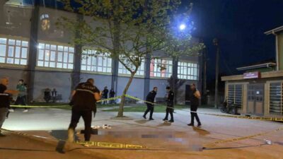 Sakarya’nın Arifiye ilçesinde küfür sebebiyle çıktığı iddia edilen kavgada 15
