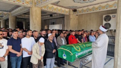 Sakarya’nın Pamukova ilçesi D-650 kara yolunda kamyonete adeta ok gibi