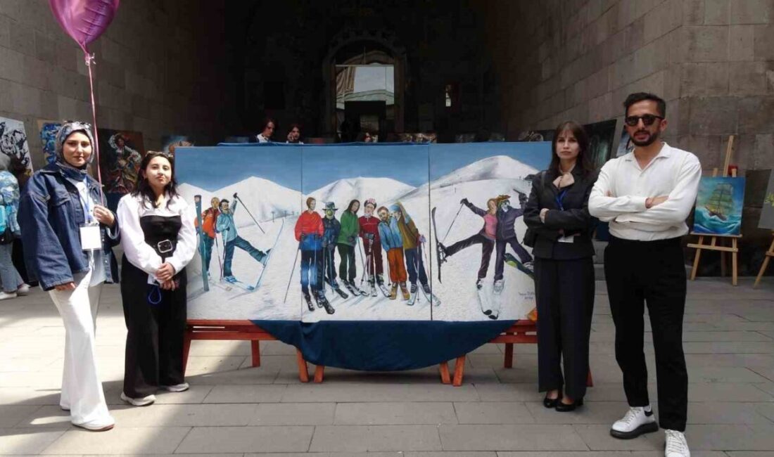 Erzurum Raci Alkır Güzel Sanatlar Lisesi resim bölümü öğrencileri, sanat