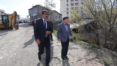 Erzurum Büyükşehir Belediye Başkanı Mehmet Sekmen, Aşkale ilçesinde planlanan kentsel
