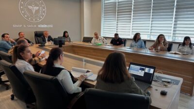 Sinop İl Sağlık Müdürlüğü Toplantı Salonu’nda, Sağlık Hizmetleri Başkanı Dt.