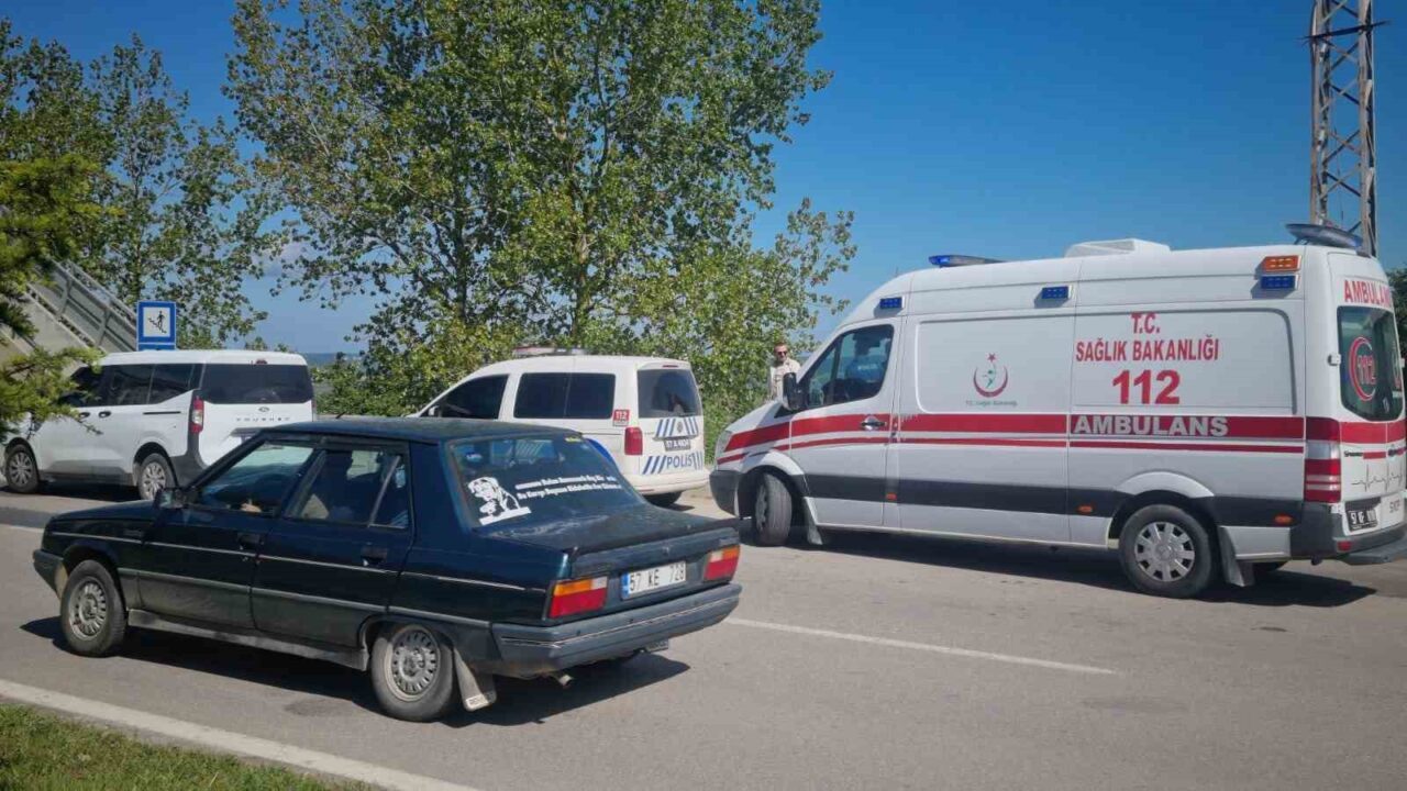 Sinop’ta bir kişi üst geçide çıkarak intihar girişiminde bulundu. Polis