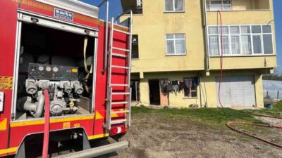 Sinop’ta iki katlı bir evde çıkan yangın, itfaiye ekiplerinin zamanında