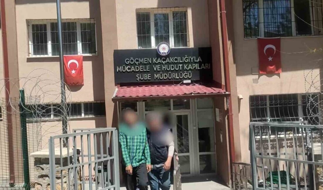 Sivas’ta polis ekiplerince düzenlene operasyonlarda 22 Afgan uyruklu kişi yakalanırken,