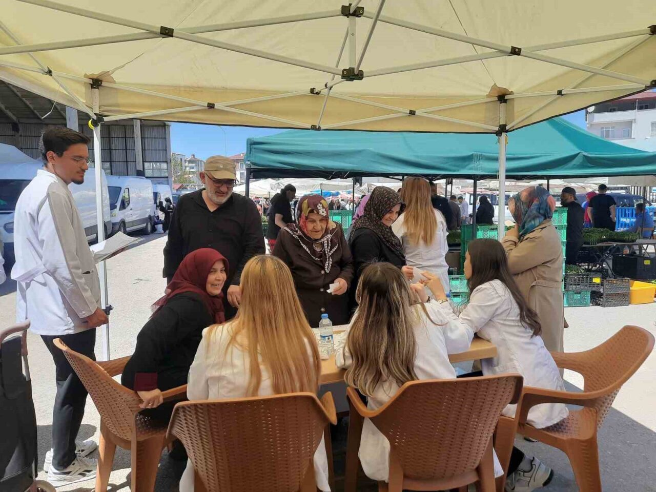 Sivas’ın Suşehri ilçesinde vatandaşların bilinçli ve sağlıklı yaşam alışkanlıkları edinmesi