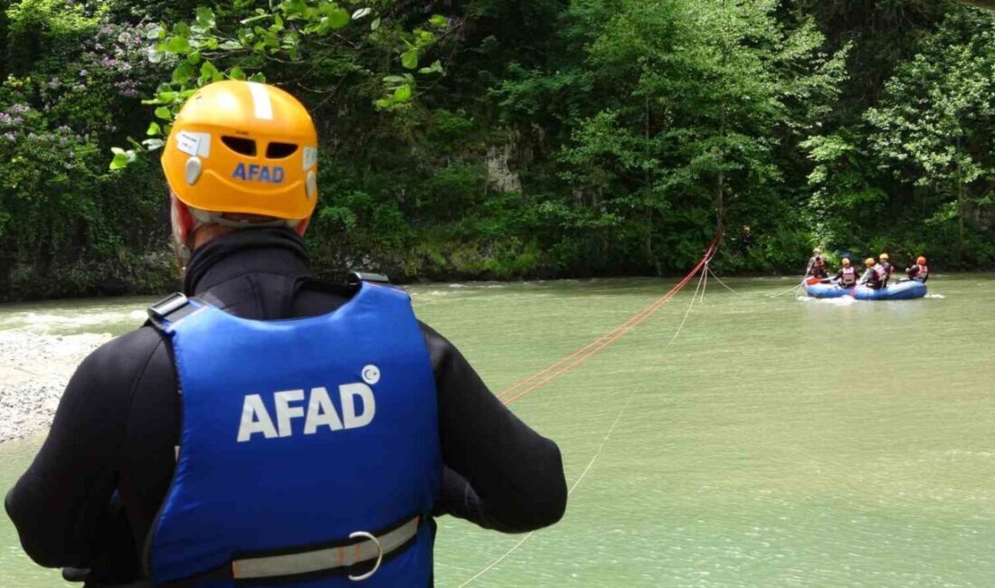 Trabzon’un Çaykara ilçesinin turizm merkezi Uzungöl’de bulunan Haldizen Deresi’ne 26