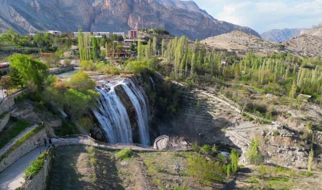 Erzurum’un Uzundere ilçesinde yer alan Türkiye’nin en önemli doğal güzelliklerinden