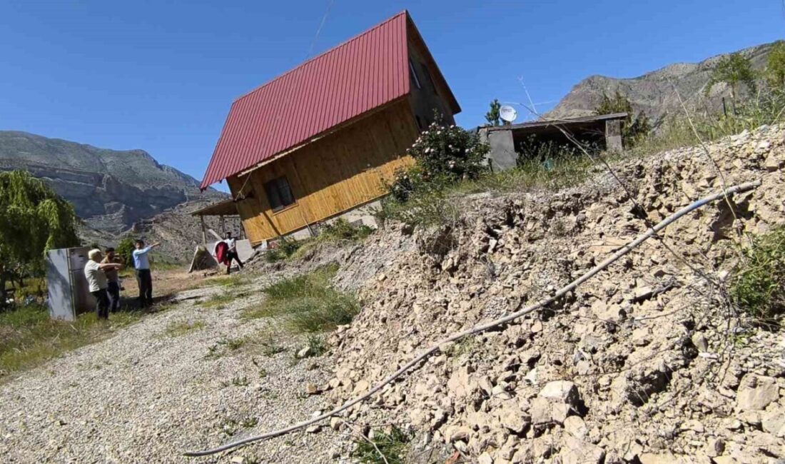 Erzurum’un Uzundere ilçesine bağlı Çağlayan Mahallesi’nde Tortum Şelalesi’nin 50 metre