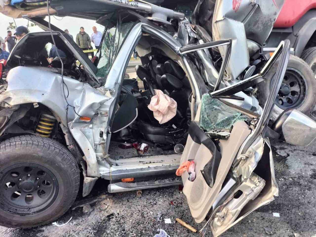 Trabzon’un Yomra ilçesinde bugün meydana gelen trafik kazasında 3 kişi