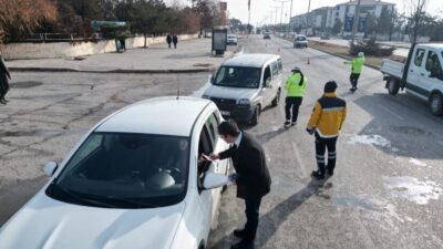 Erzincan’da İl Sağlık Müdürlüğü ve Emniyet Müdürlüğü trafik ekipleri tarafından