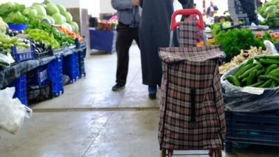 Tüketici güven endeksi, Nisan ayında 83,9 iken Mayıs ayında yüzde