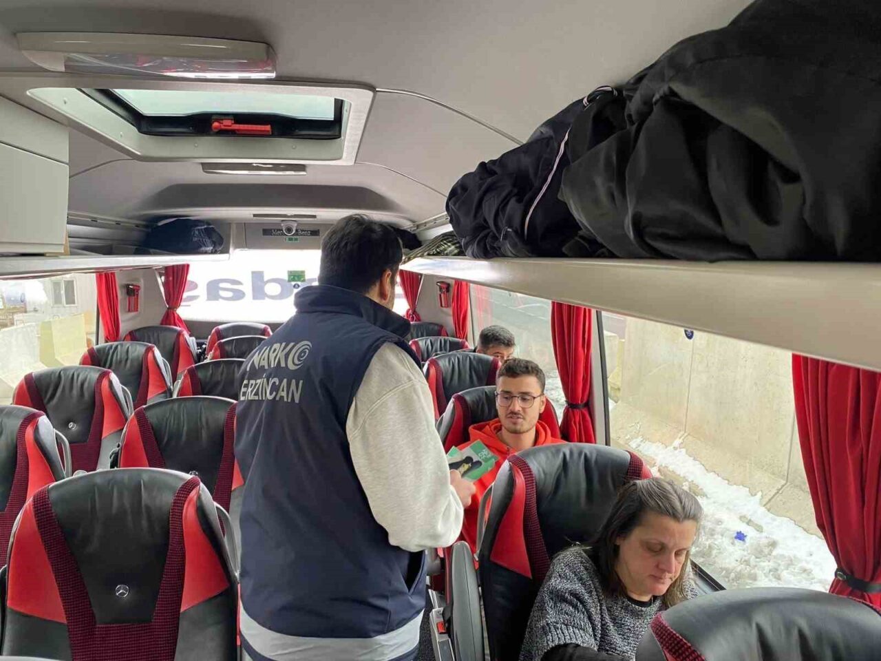 Erzincan İl Emniyet Müdürlüğü Narkotik Suçlarla Mücadele Şube Müdürlüğü personelince