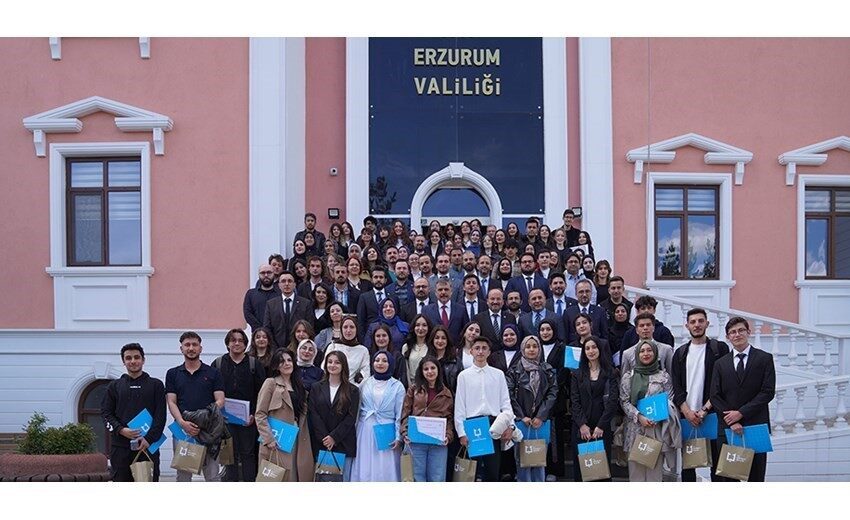 Erzurum Teknik Üniversitesi’nin (ETÜ) paydaşı olduğu Palandöken Ekonomi Forumu’nda görev