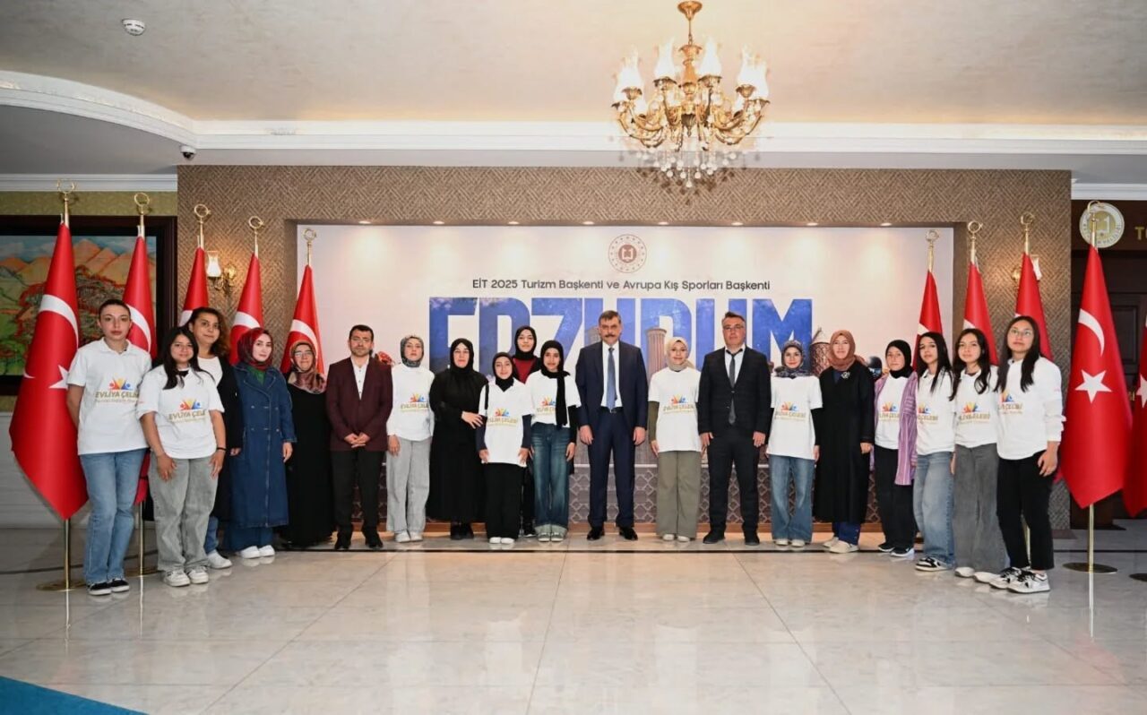 Erzurum Valisi Mustafa Çiftçi, Evliya Çelebi Öğrenci Değişim Programı kapsamında