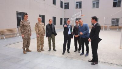 Bayburt Valisi Mustafa Eldivan, Geri Gönderme Merkezi’ni ziyaret etti. Ziyaret