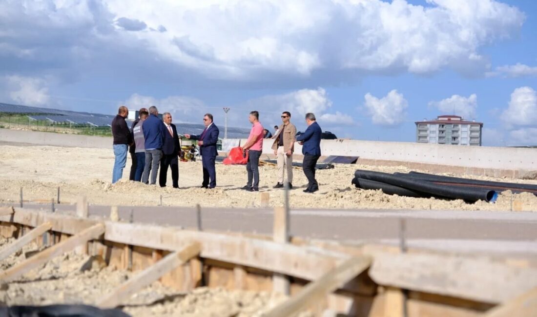 Bayburt Valisi Mustafa Eldivan, yapımı devam eden Hayvan Bakım Evi