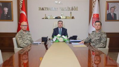 Bayburt Valisi Mustafa Eldivan, İçişleri Bakanı Ali Yerlikaya’nın başkanlığında 81