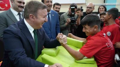 Erzincan Valisi Hamza Aydoğdu ile “Değer Erzincan” projesi kapsamında spor