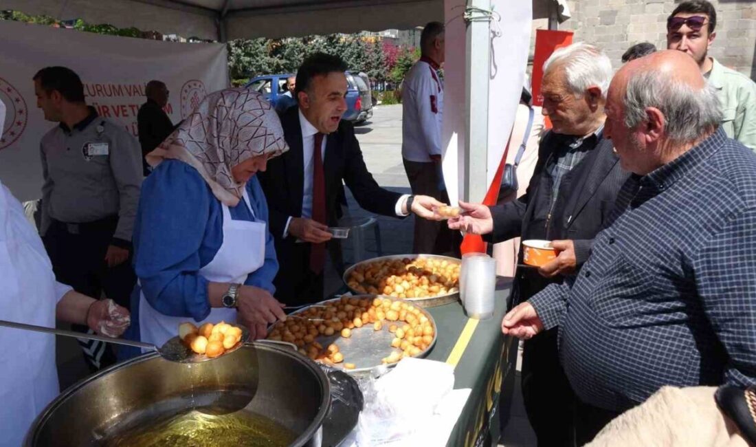 Erzurum’da, Türk Mutfağı Haftası vesilesiyle Yakutiye Kent Meydanı’nda halka coğrafi