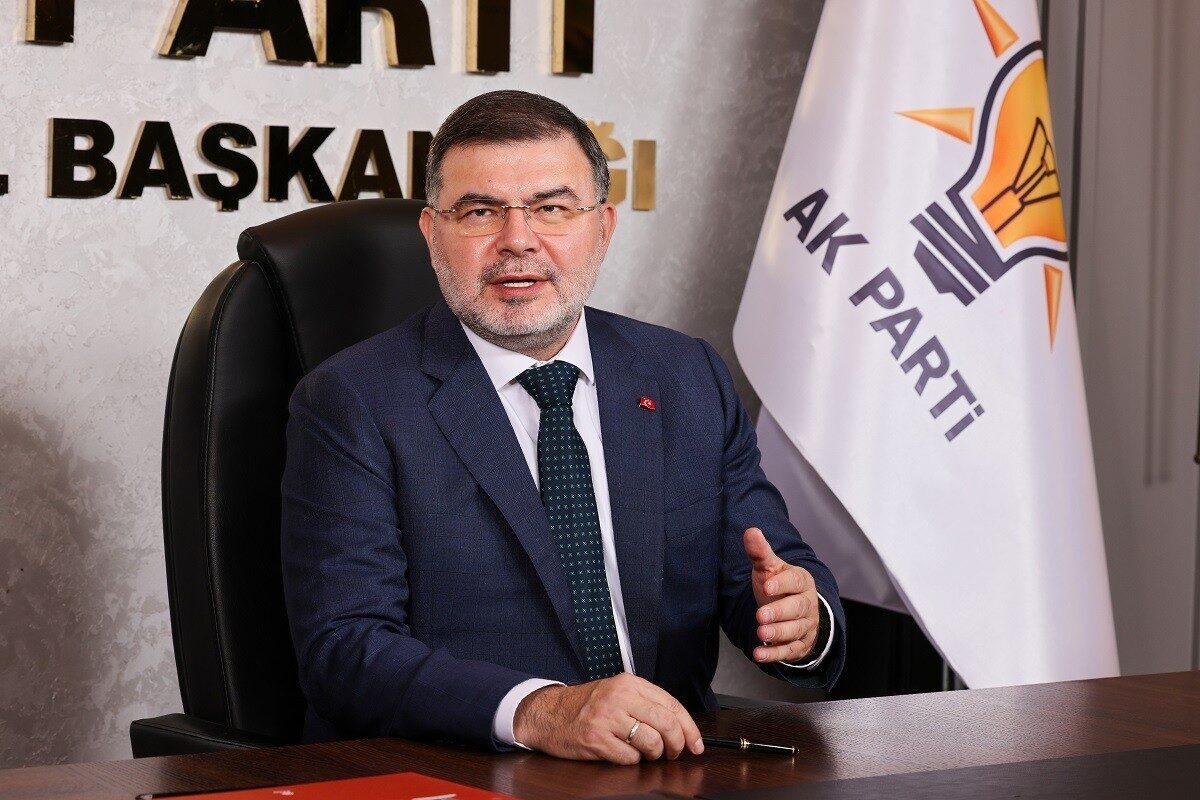 AK Parti İzmir İl Başkanı Bilal Saygılı, kent gündemini değerlendirerek,