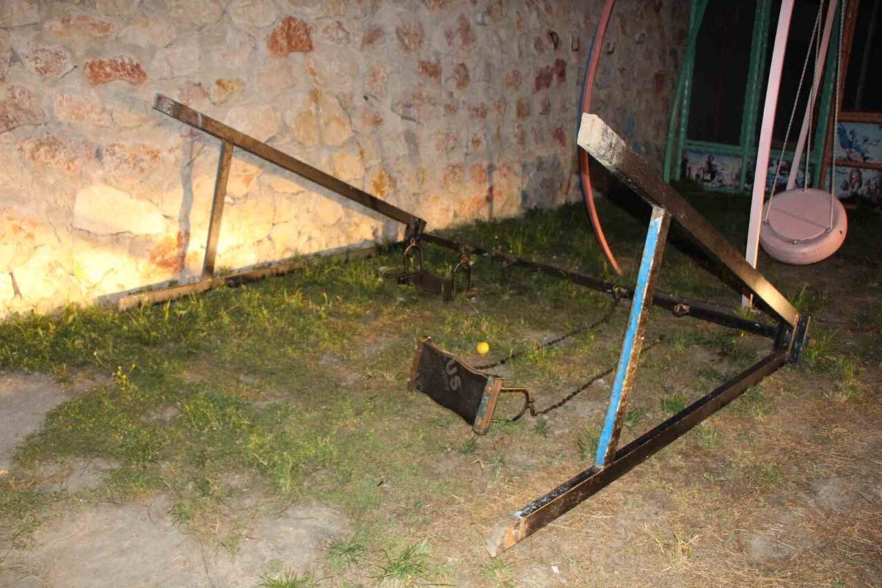 Amasya’da bayram tatili için memleketlerine giden ailenin mola verdiği yerde