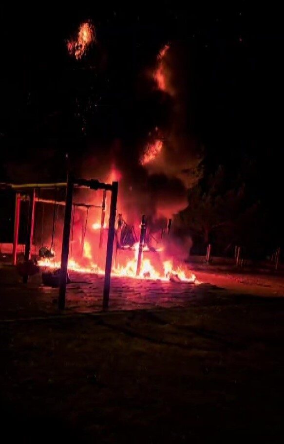 Amasya’da bir çocuk parkının alev alev yanmasının ardından polisin yaptığı