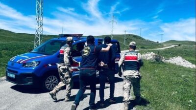 Erzurum İl Jandarma Komutanlığınca, son bir ay içerisinde aranan şahısların