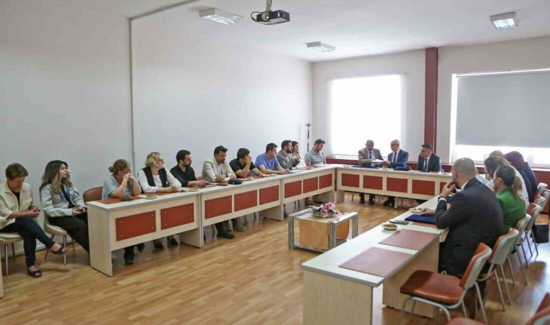 Atatürk Üniversitesi Turizm Fakültesi, öğrencilere çok yönlü ve disiplinler arası