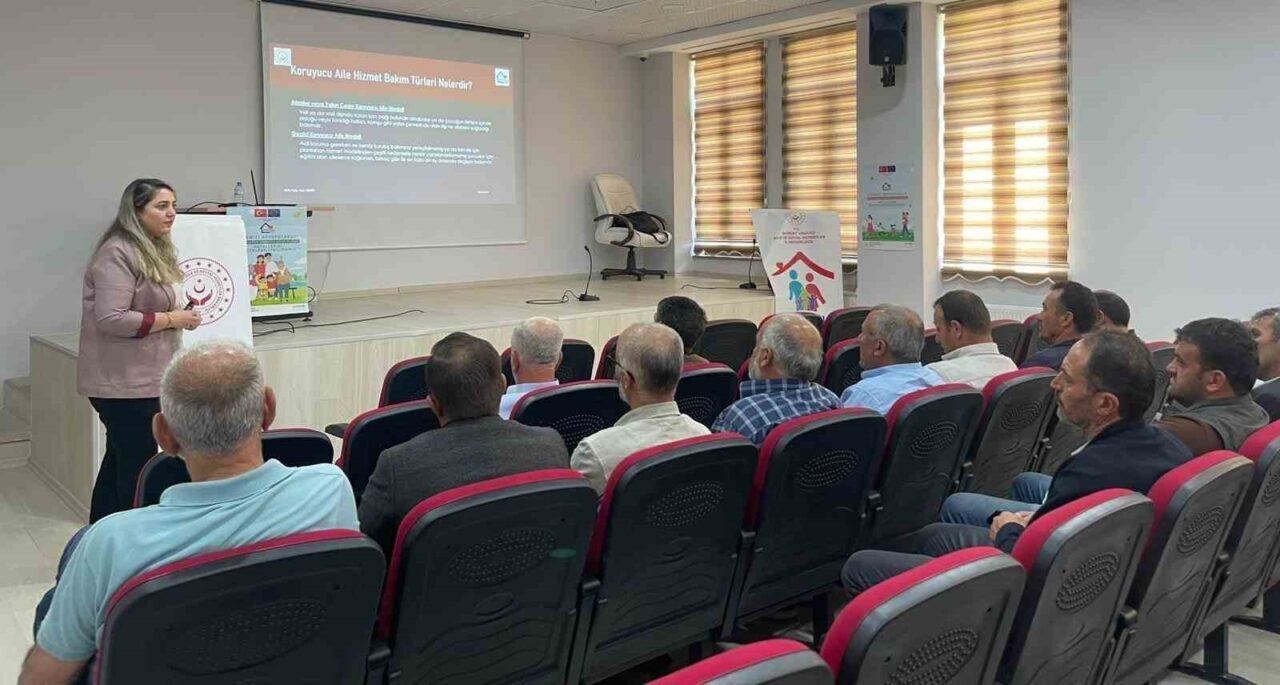 Aydıntepe’de muhtarlara ’Kadına Yönelik Şiddetle Mücadele/Erken Yaşta ve Zorla Evliliklerle