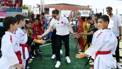Bahçelievler Stadyumu’nda GSB Spor Okulları açılış töreni, Gençlik ve Spor