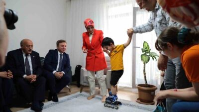 Aile ve Sosyal Hizmetler Bakanı Mahinur Özdemir Göktaş, 6 Şubat