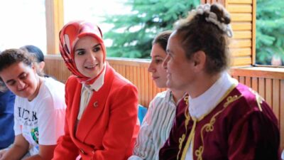 Bir dizi programa katılmak üzere Erzincan’a gelen Aile ve Sosyal