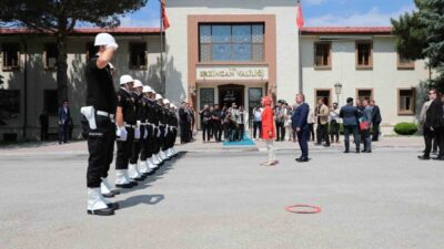 Bir dizi programlara katılmak üzere Erzincan’a gelen Aile ve Sosyal