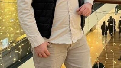 Gümüşhane’nin Kürtün ilçesinde tomruk yüklü kamyondan düşen tomruğun başına isabet