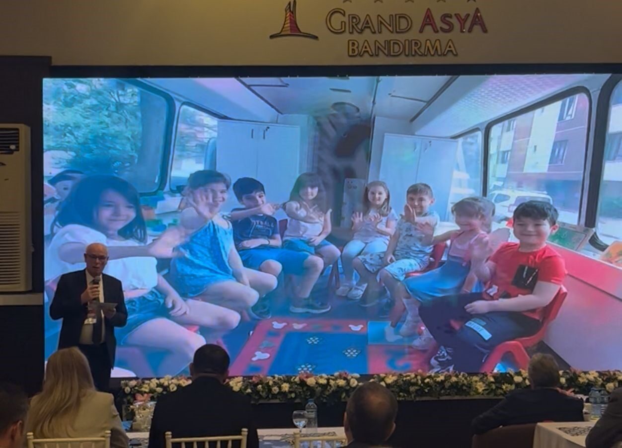 Odunpazarı Belediye Başkanı Kazım Kurt, Bandırma Belediyesi’nin ev sahipliğinde ve