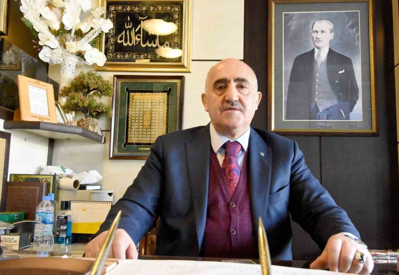 Erzurum Kent Konseyi Başkanı Hüseyin Tanfer, Babalar Günü nedeniyle bir