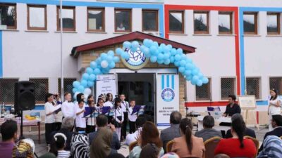 Bayburt Bilim ve Sanat Merkezi (BİLSEM) sanat alanı öğrenci ve