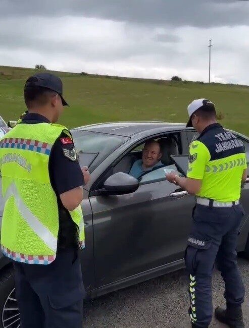 Bayburt’ta Kurban Bayramı trafik tedbirleri sıklaştırıldı. Jandarma ekiplerince denetimler titizlikle