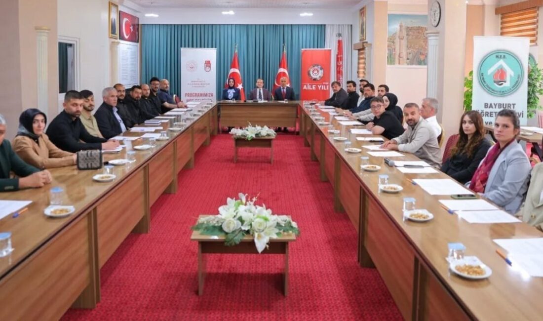 2025 yılının ’Aile Yılı’ olarak ilan edilmesinin ardından aile kurumunun