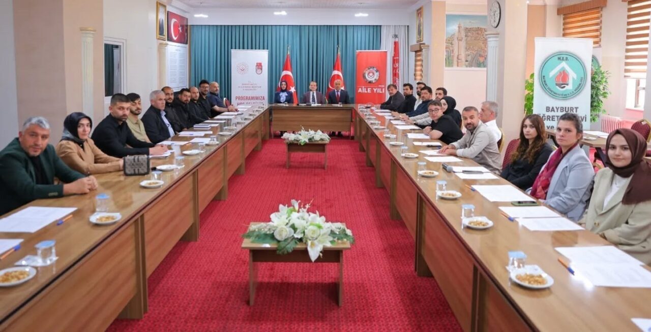 2025 yılının ’Aile Yılı’ olarak ilan edilmesinin ardından aile kurumunun