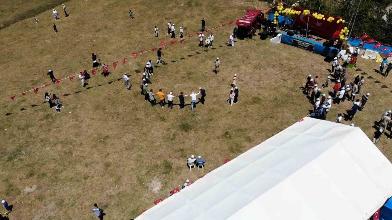 Bayburt’a yaklaşık 30 kilometre uzaklıkta bulunan 2 bin 114 rakımlı