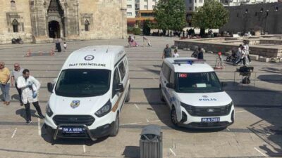 Sivas’ta vatandaşlar tarafından cami şadırvanında baygın olarak bulunan şahıs, hastanede