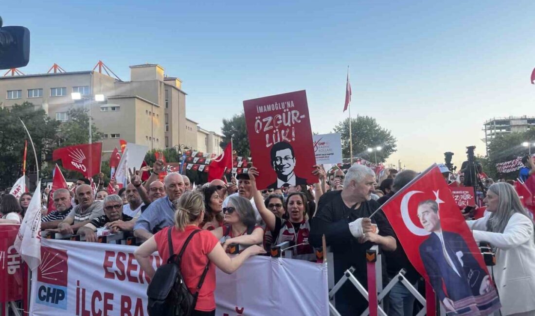 CHP Genel Başkanı Özgür Özel, Büyükçemece’deki mitingde konuştu CHP Genel Başkanı Özgür Özel, partisi tarafından Büyükçekmece’de düzenlenen mitinge