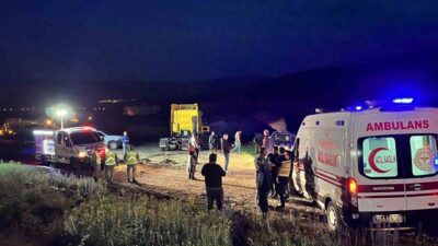 Ardahan’ın Çıldır ilçesinde meydana gelen trafik kazasında 2 kişi hayatını